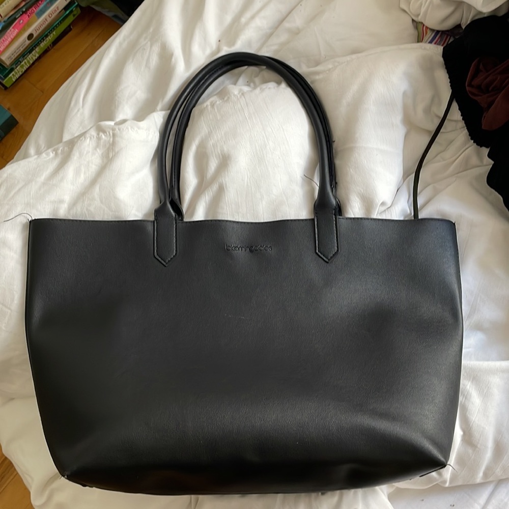 Bloomingdale’s Tote w Cheetah Print Inside